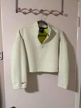 Nike Cropped Waffle Half-Zip Pullover in Pale Green